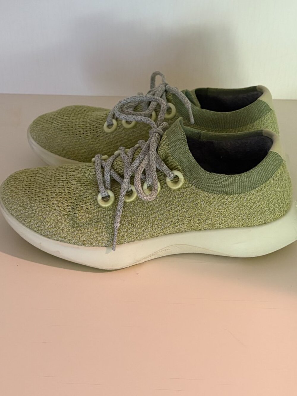 Allbirds Women's Tree Dasher Lime Green Sneakers Sz 10.5 - Picture 2 of 5